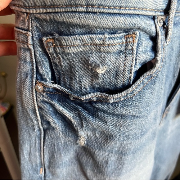 NWT EXPRESS High Waisted Medium Wash Drop Hem Straight Ankle Jeans, 4 short (4S) - Picture 6 of 14